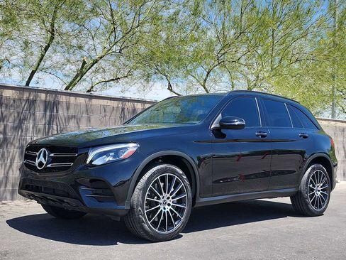 Used 2018 Mercedes-Benz GLC 300 image 5