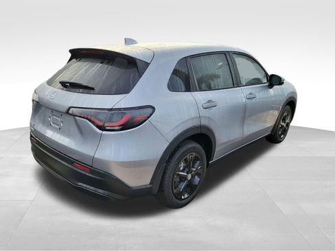 Certified 2026 Honda HR-V LX image 13