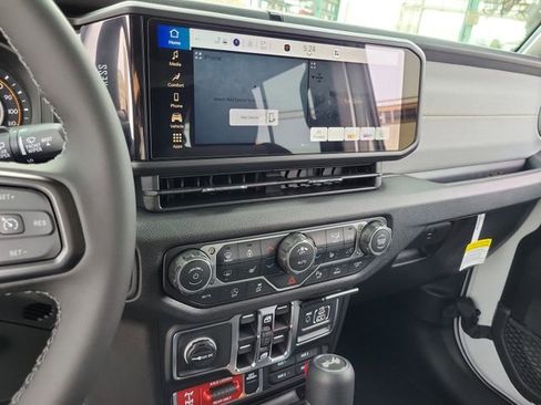 New 2026 Jeep Wrangler Willys AWD/4WD image 23