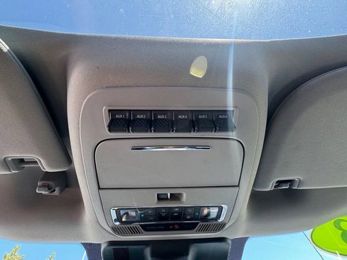 Used 2023 Ford F250 Lariat w/ Lariat Ultimate Package AWD/4WD image 35