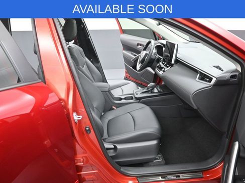 Certified 2026 Toyota Corolla Cross XLE w/ Convenience Package FWD image 34