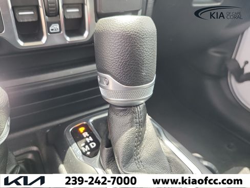 Used 2021 Jeep Wrangler Unlimited Sport AWD/4WD image 29