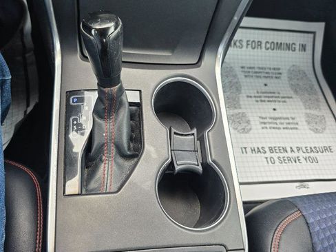 Used 2015 Toyota Camry SE image 16
