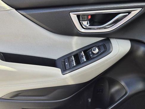 Used 2020 Subaru Forester Premium image 29