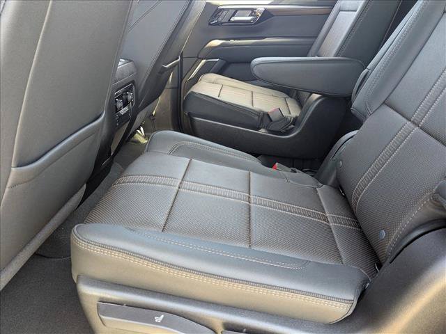 New 2026 Chevrolet Tahoe High Country w/ Sun And Tow Package RWD image 15