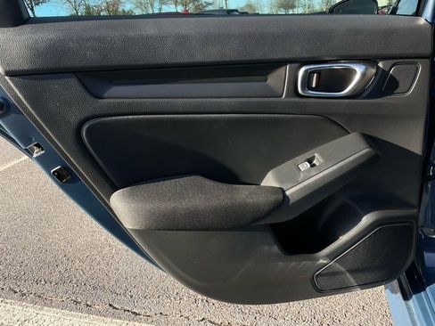 Certified 2025 Honda Civic Sport image 36