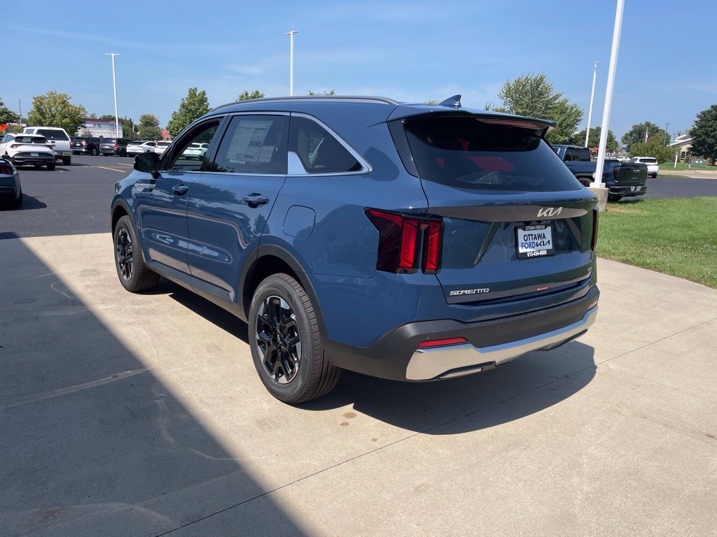 New 2026 Kia Sorento S AWD/4WD image 7