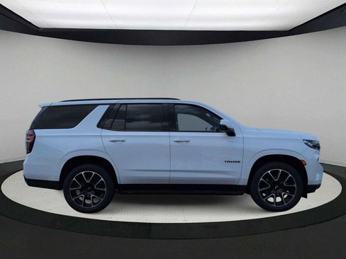 Used 2024 Chevrolet Tahoe RST w/ Luxury Package AWD/4WD image 9