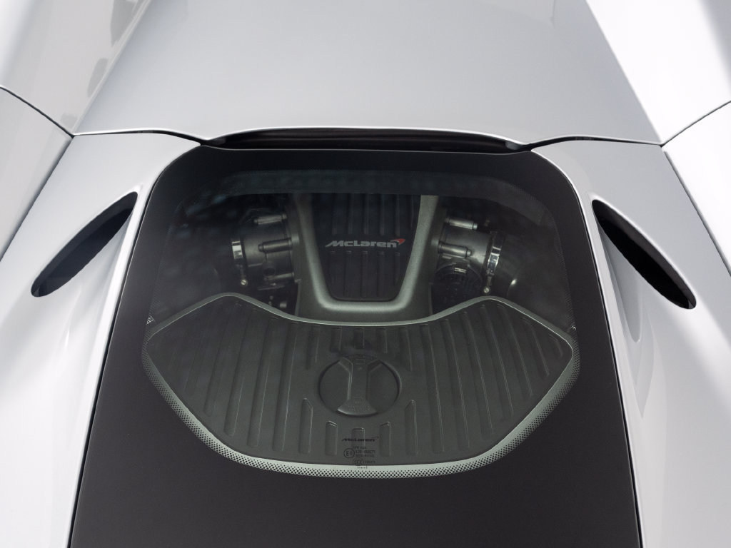 Used 2013 McLaren MP4-12C Spider RWD image 43
