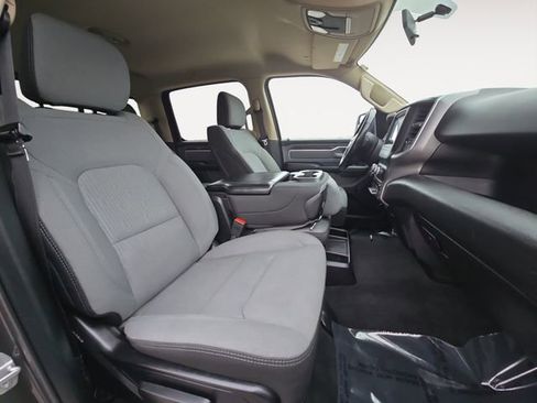 Used 2019 RAM 1500 Big Horn image 15