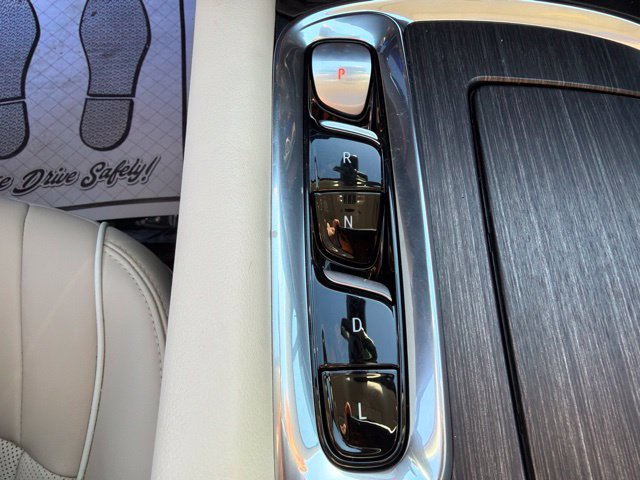 Certified 2023 Buick Enclave Avenir w/ Avenir Technology Package AWD/4WD image 22