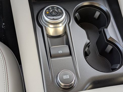 New 2026 Ford Explorer Active w/ Active Comfort Package image 21