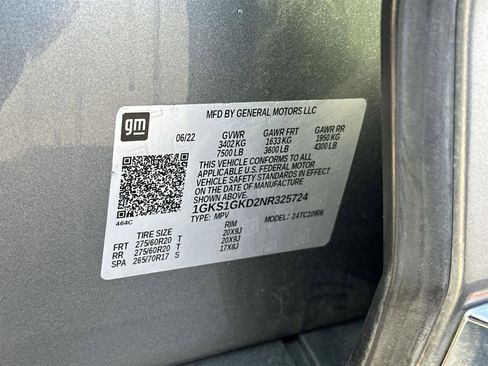 Used 2022 GMC Yukon XL SLT w/ SLT Luxury Package image 22