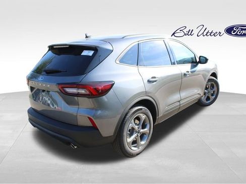 New 2026 Ford Escape ST-Line w/ Cold Weather Package image 3