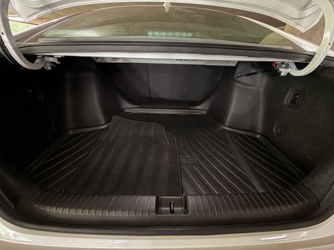 Used 2023 Honda Accord EX-L image 27