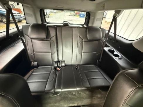 Used 2015 Chevrolet Suburban LTZ AWD/4WD image 7
