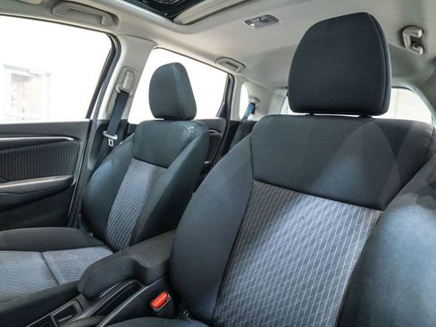 Used 2019 Honda Fit EX image 6