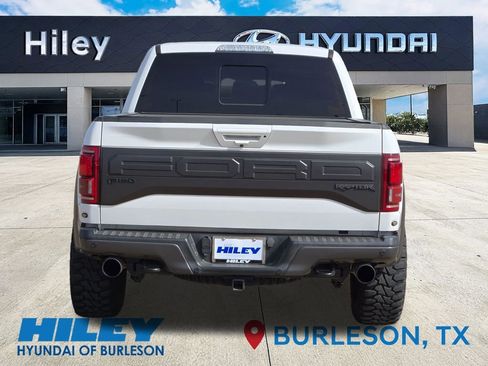 Used 2018 Ford F150 Raptor w/ Equipment Group 802A Luxury image 6