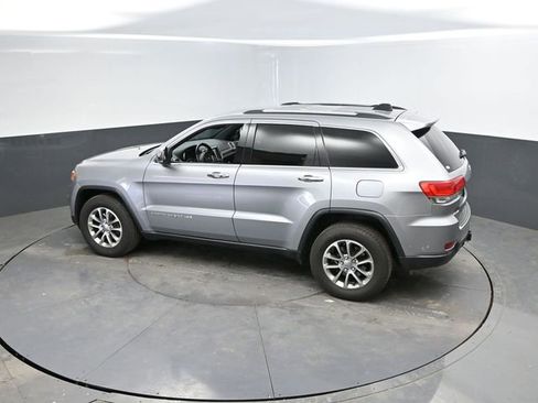 Used 2015 Jeep Grand Cherokee Limited w/ Trailer Tow Group IV image 38