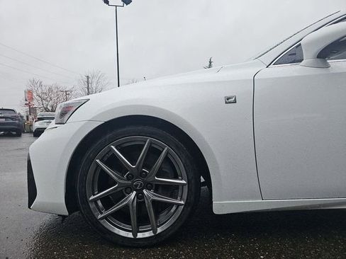 Used 2019 Lexus IS 300 F Sport w/ F Sport Package image 27