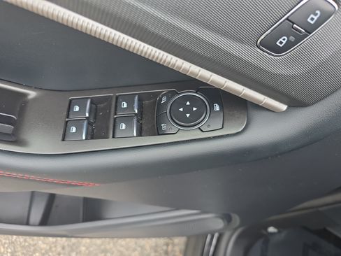 Used 2025 Ford Explorer ST-Line AWD/4WD image 24