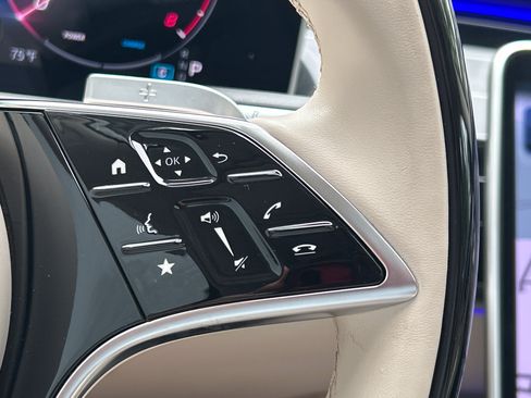Certified 2025 Mercedes-Benz S 580 4MATIC Sedan w/ AMG Line Package image 28