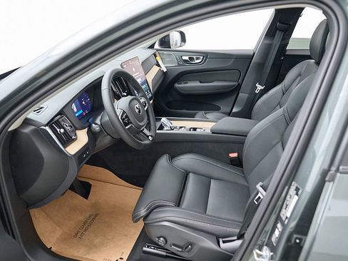New 2026 Volvo XC60 T8 Ultra w/ Climate Package AWD/4WD image 19