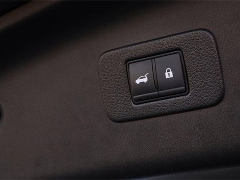 Certified 2024 Nissan Armada SL w/ Cargo Package image 9