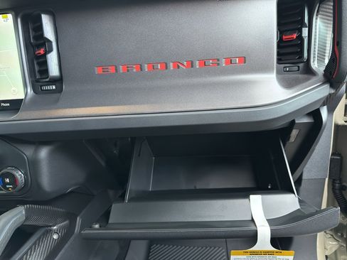 New 2025 Ford Bronco Raptor AWD/4WD image 46