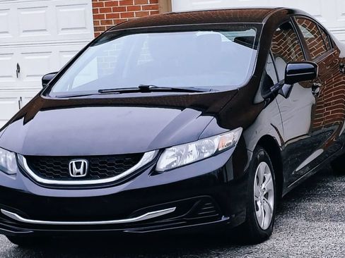 Used 2015 Honda Civic LX image 11