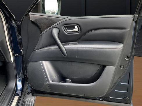 Used 2024 INFINITI QX80 Luxe AWD/4WD image 28