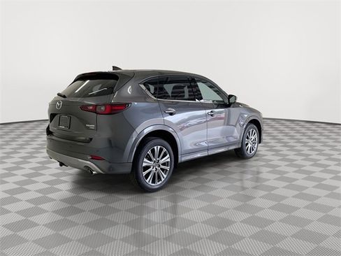 Used 2025 MAZDA CX-5 Signature image 10