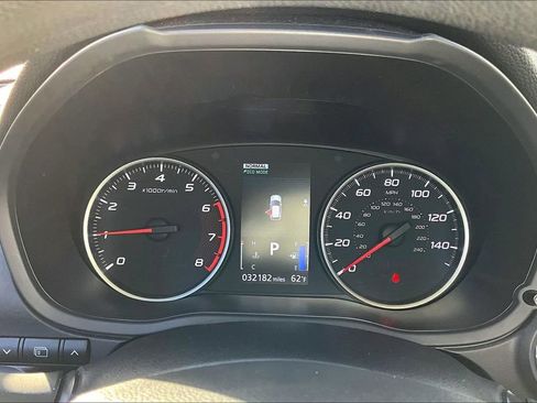 Used 2024 Mitsubishi Eclipse Cross LE image 12