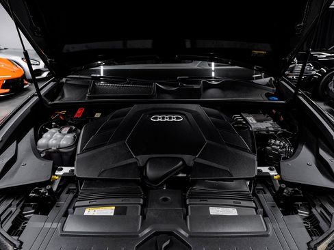 Used 2023 Audi Q8 Prestige image 62