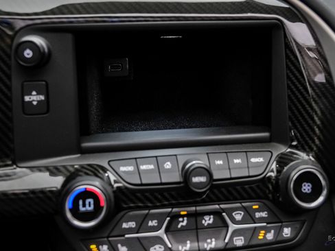 Used 2019 Chevrolet Corvette ZR1 RWD image 86