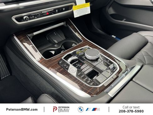 New 2026 BMW X5 xDrive50e w/ Premium Package image 31