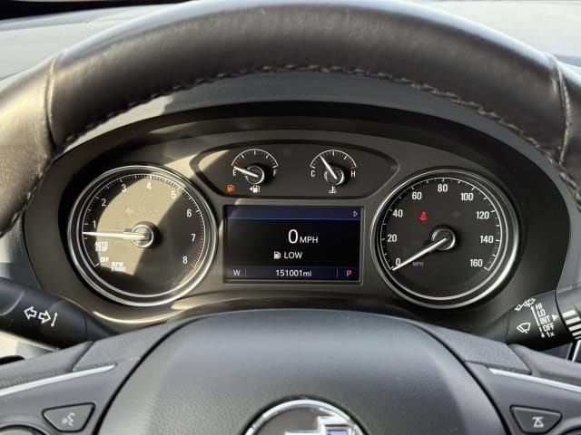 Used 2020 Buick Enclave Essence FWD image 18