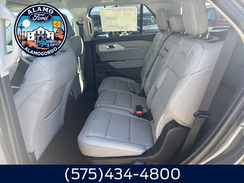 New 2026 Ford Explorer Active w/ Active Comfort Package RWD image 11