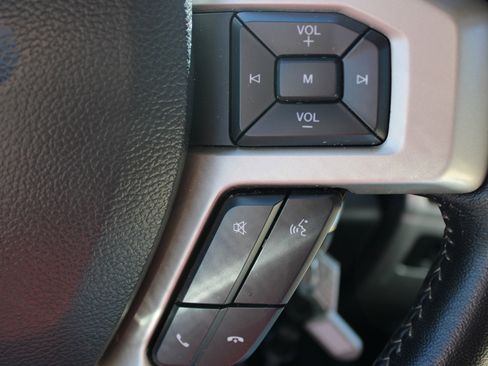 Used 2022 Ford F350 Lariat w/ Camper Package image 20