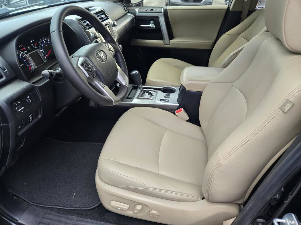 Used 2017 Toyota 4Runner SR5 Premium AWD/4WD image 12