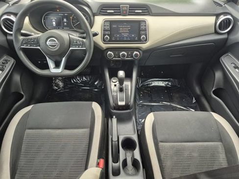 Used 2020 Nissan Versa SV FWD image 20