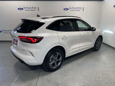 Used 2024 Ford Escape ST-Line Select w/ Tech Pack #1 image 4