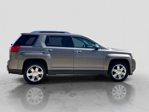 Used 2012 GMC Terrain SLT w/ Chrome and Technology Package AWD/4WD image 9