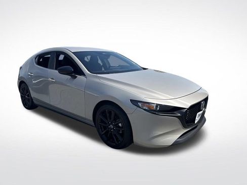 Used 2025 MAZDA MAZDA3 s Sport FWD image 11