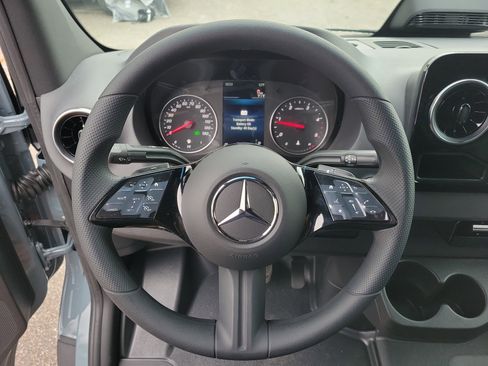 New 2026 Mercedes-Benz Sprinter 2500 image 23