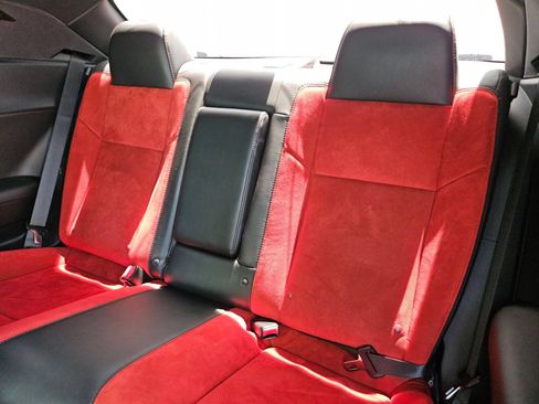 Used 2016 Dodge Challenger R/T Scat Pack RWD image 14