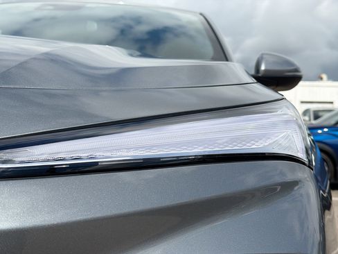 Used 2025 Buick Envista Preferred w/ Convenience I Package image 9