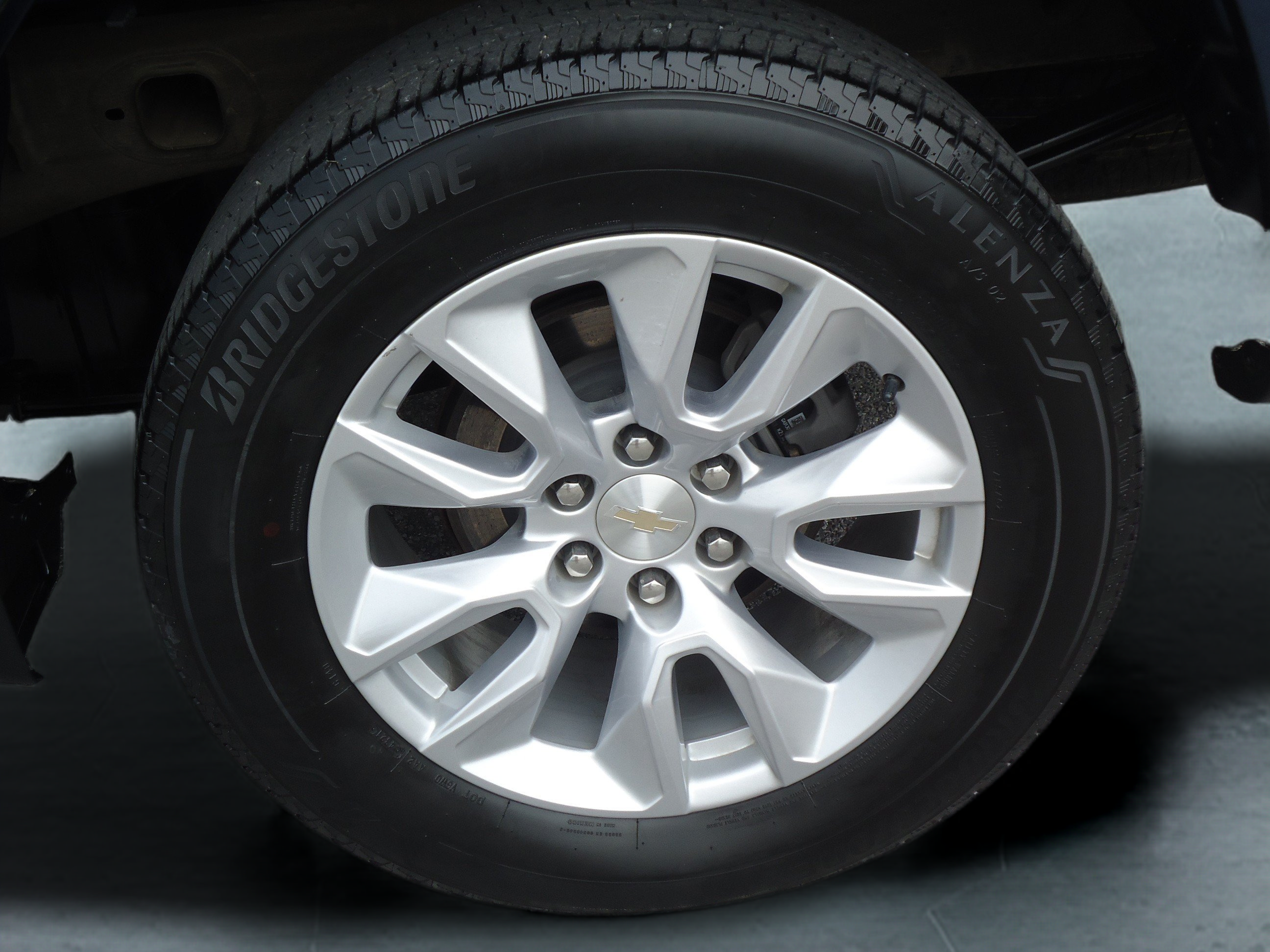 Used 2022 Chevrolet Silverado 1500 Custom AWD/4WD image 9