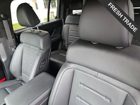 Used 2025 Hyundai Santa Fe Calligraphy image 7