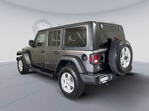 Used 2023 Jeep Wrangler Unlimited Sport AWD/4WD image 4